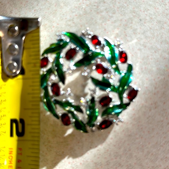Vintage Monet rhinestone holiday broach (440) - Picture 5 of 5
